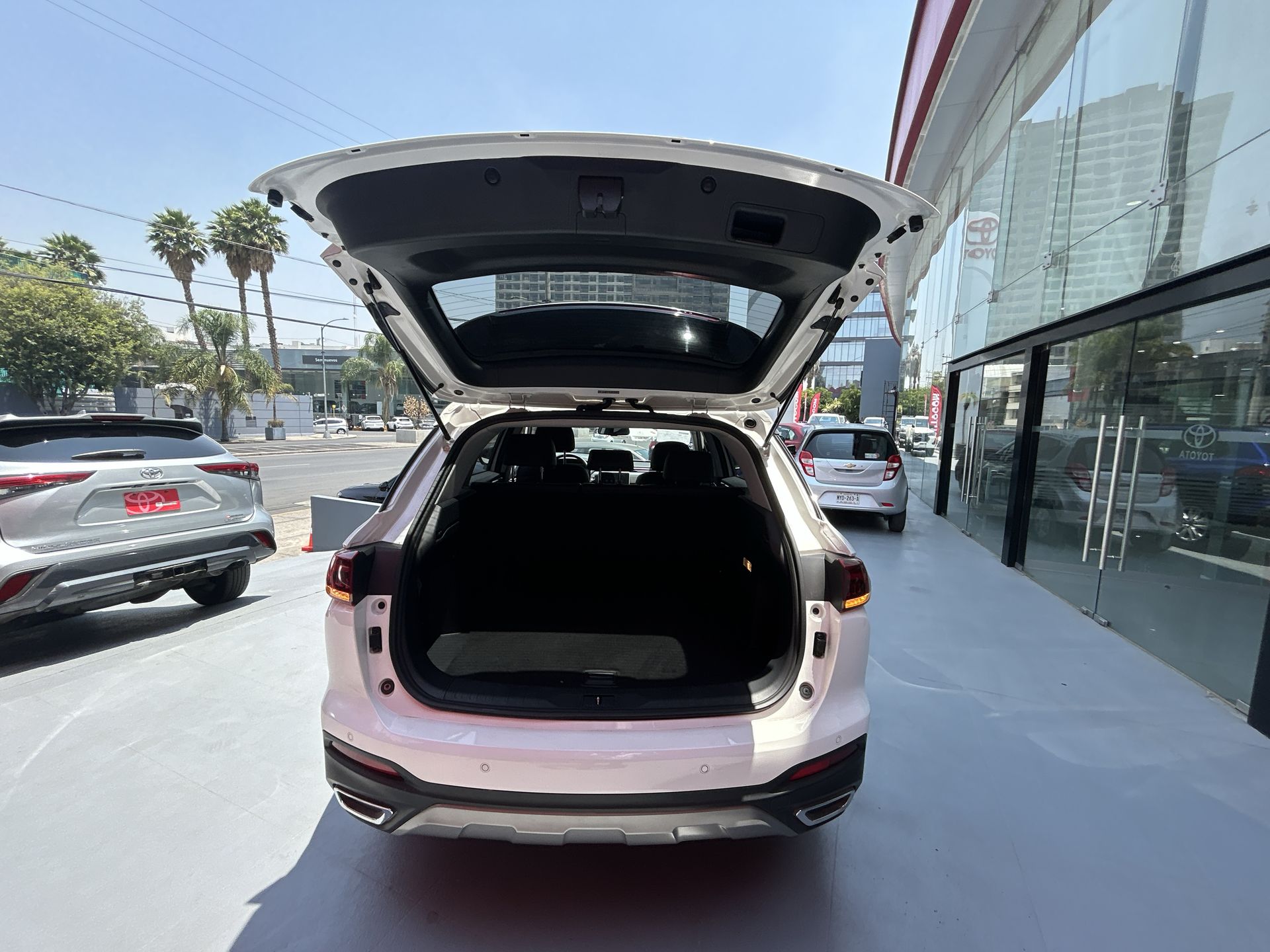 2023 Dodge JOURNEY SPORT