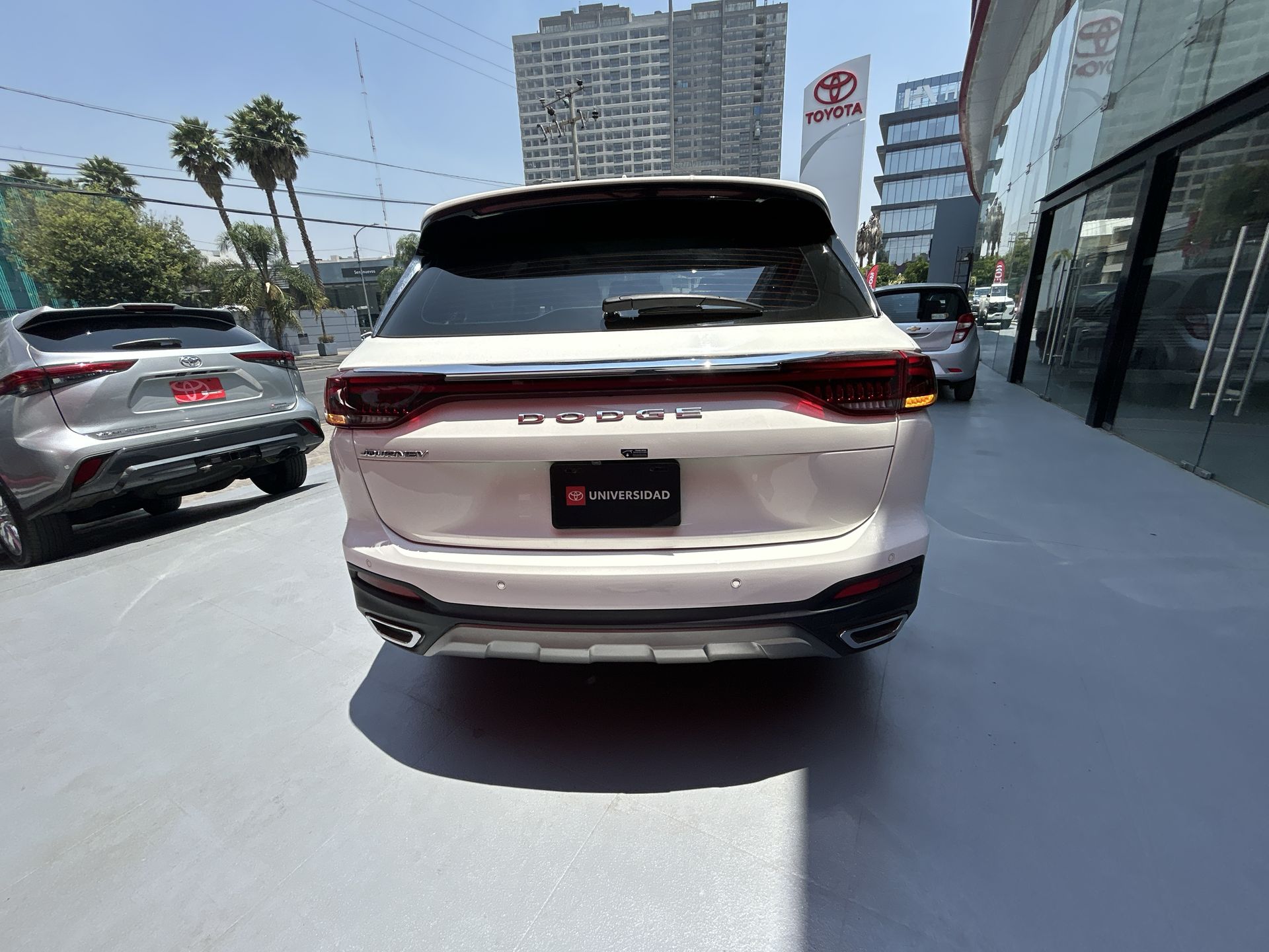 2023 Dodge JOURNEY SPORT