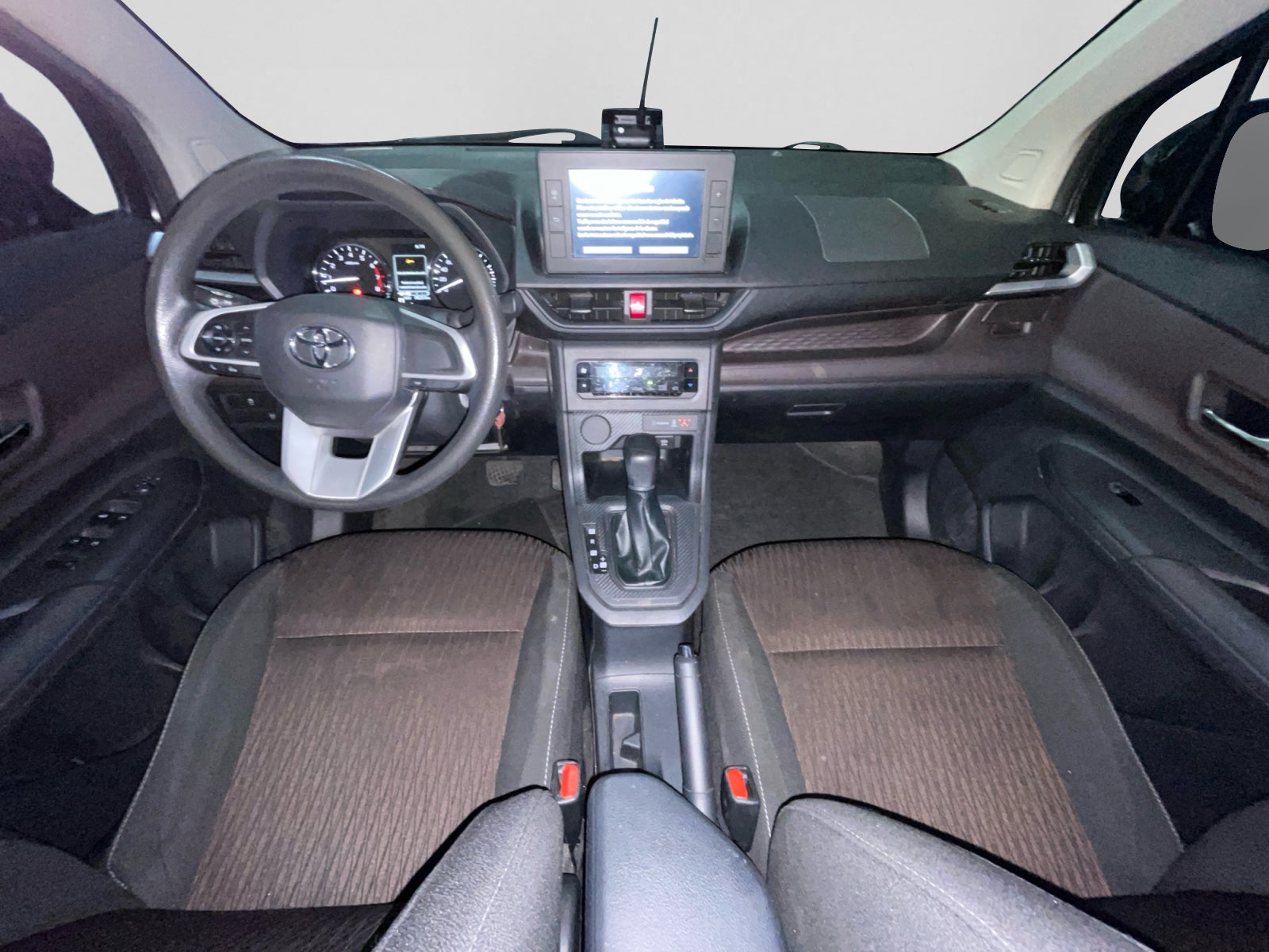 2023 Toyota AVANZA XLE CVT
