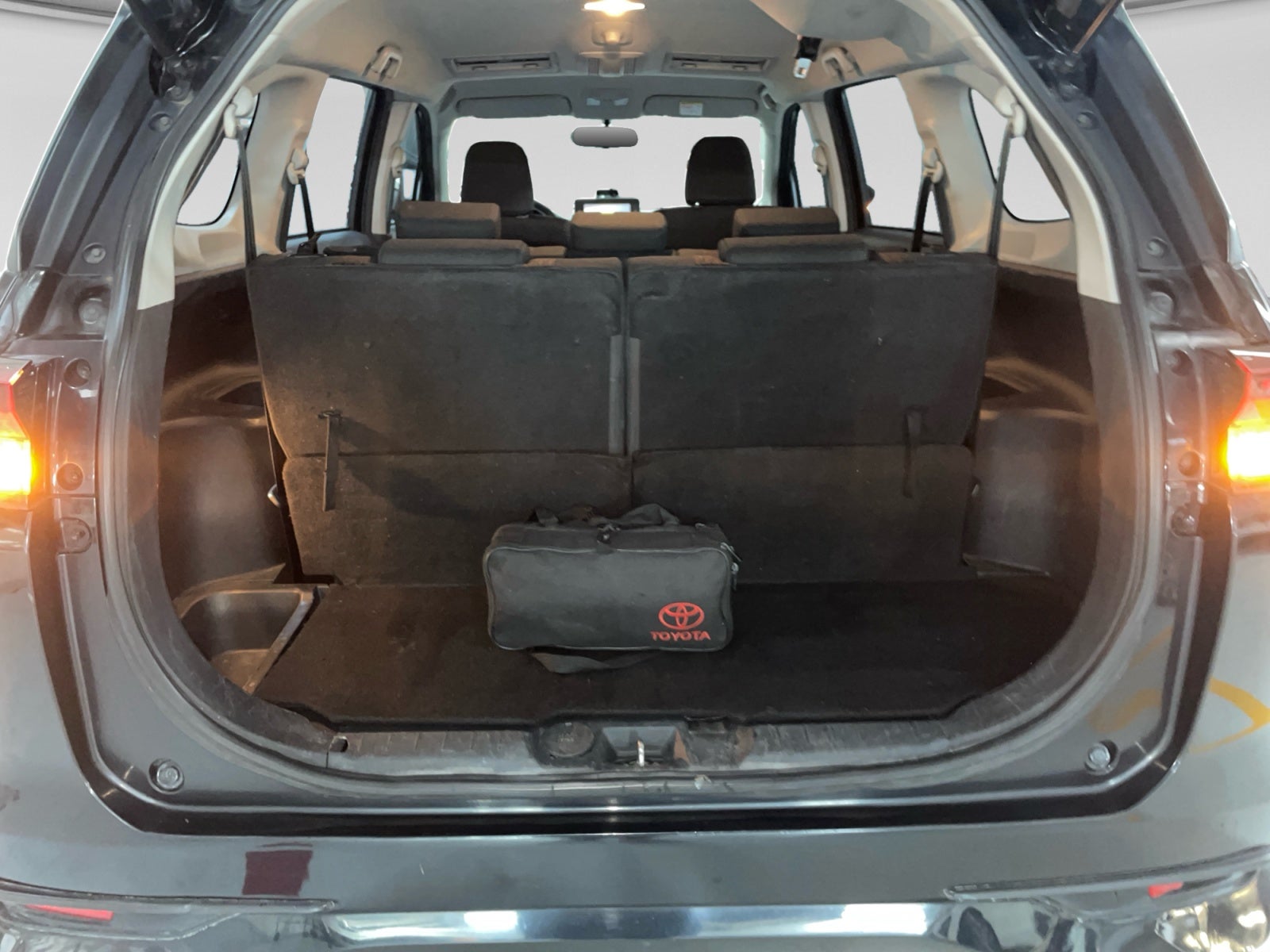 2023 Toyota AVANZA XLE CVT