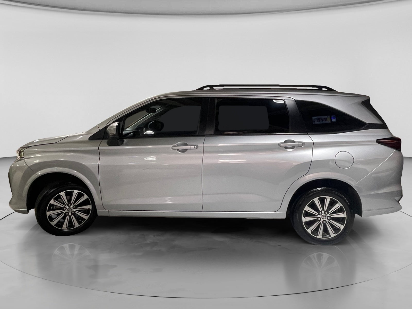 2023 Toyota AVANZA XLE CVT