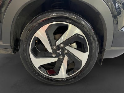 2025 Mitsubishi OUTLANDER SE PLUS