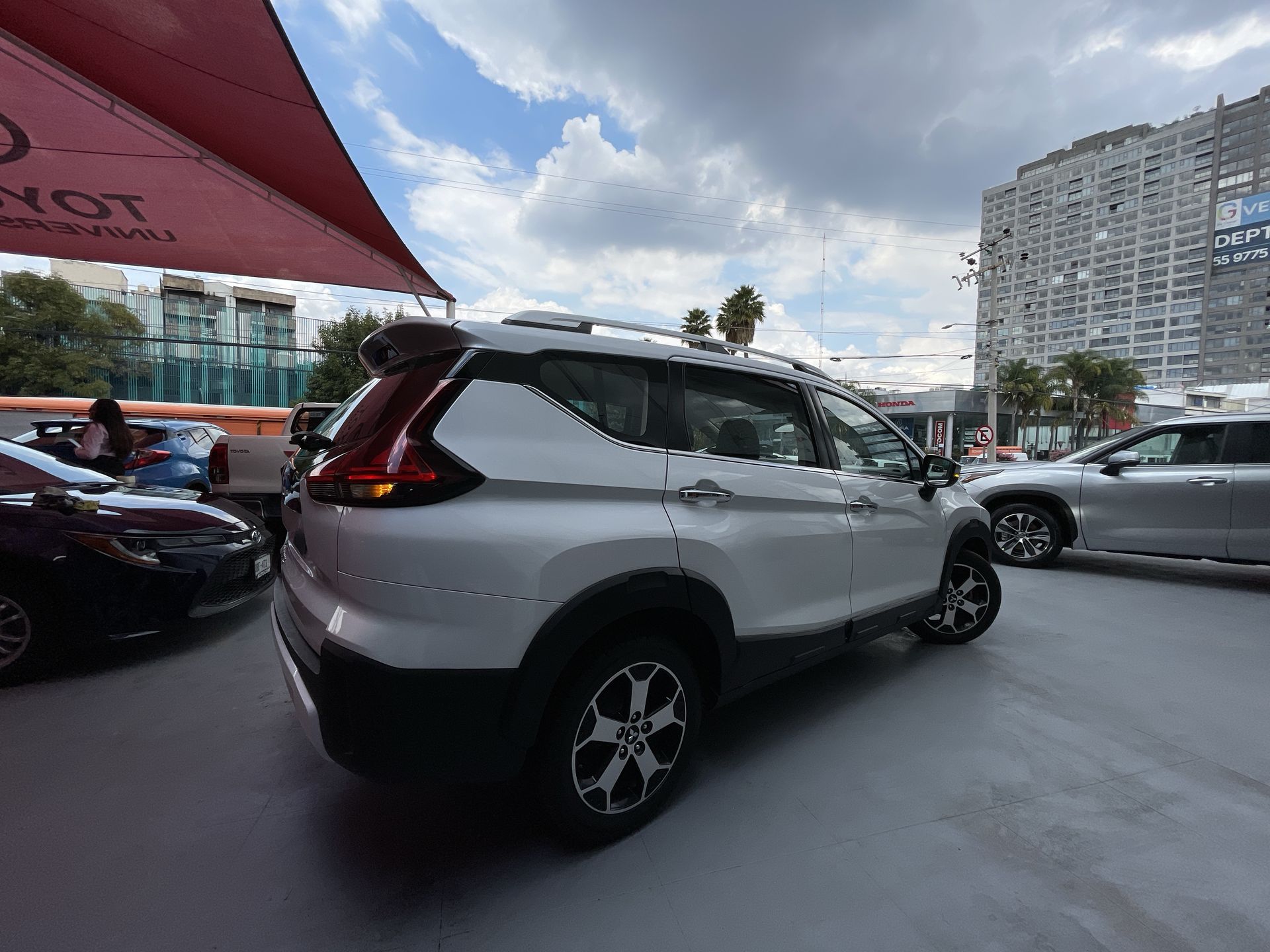 2023 Mitsubishi XPANDER CROSS LIMITED LIMITED