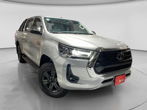 2025 Toyota HILUX D-CAB DSL AT MHEV