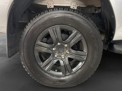 2025 Toyota HILUX D-CAB DSL AT MHEV