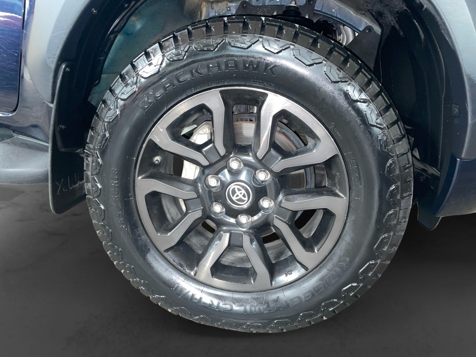 2024 Toyota HILUX D-CAB DSL AT MHEV