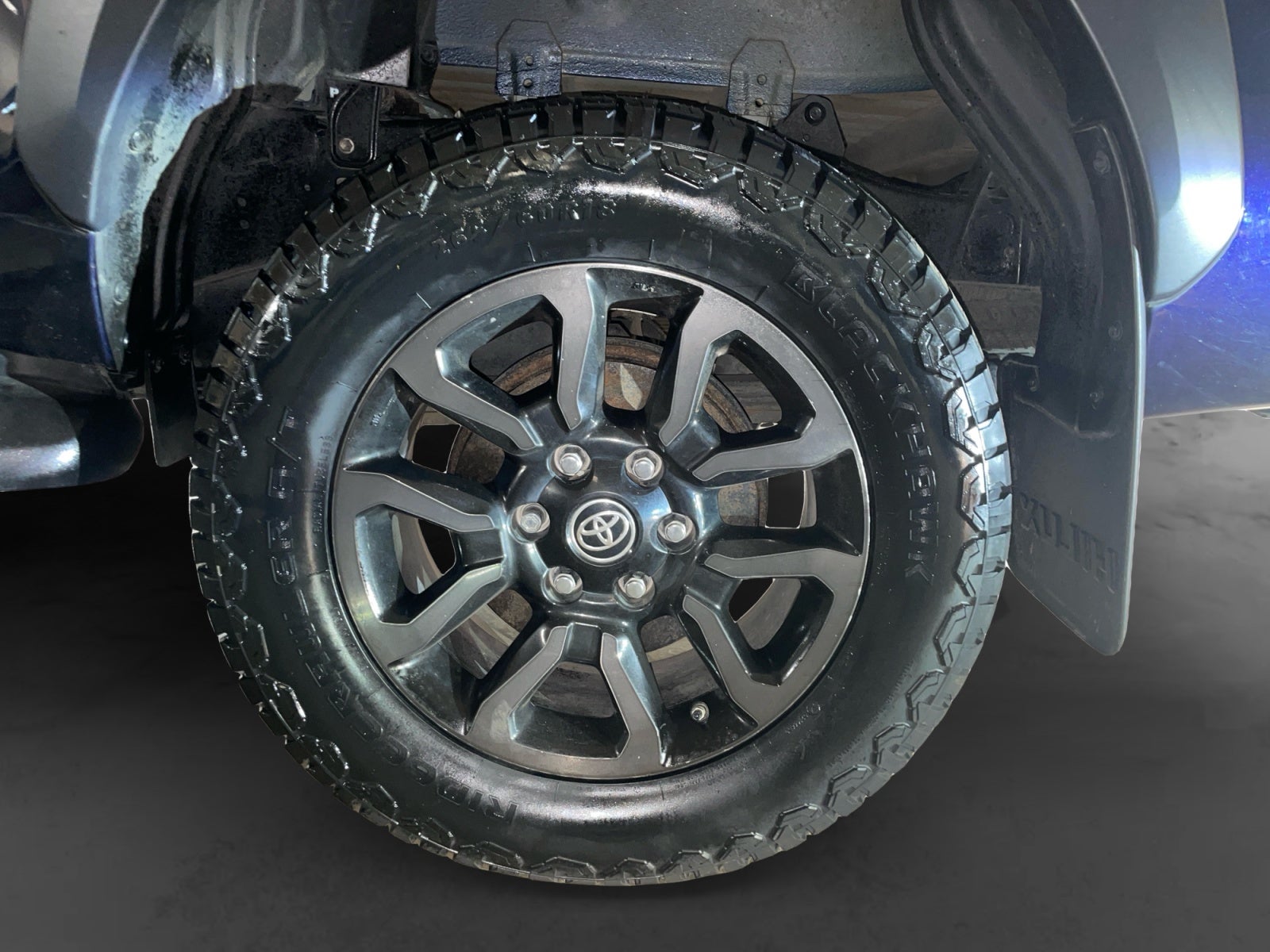 2024 Toyota HILUX D-CAB DSL AT MHEV