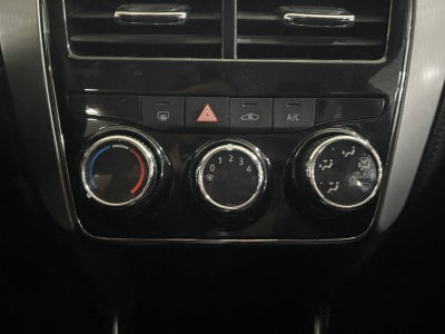 2020 Toyota YARIS YARIS SD S MT
