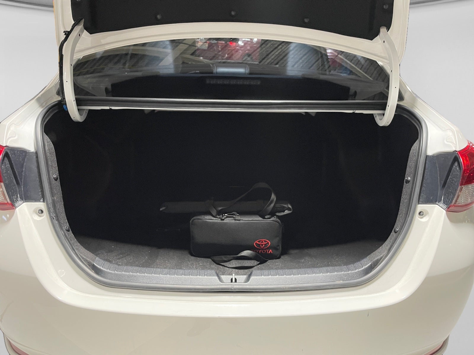 2021 Toyota YARIS S CVT