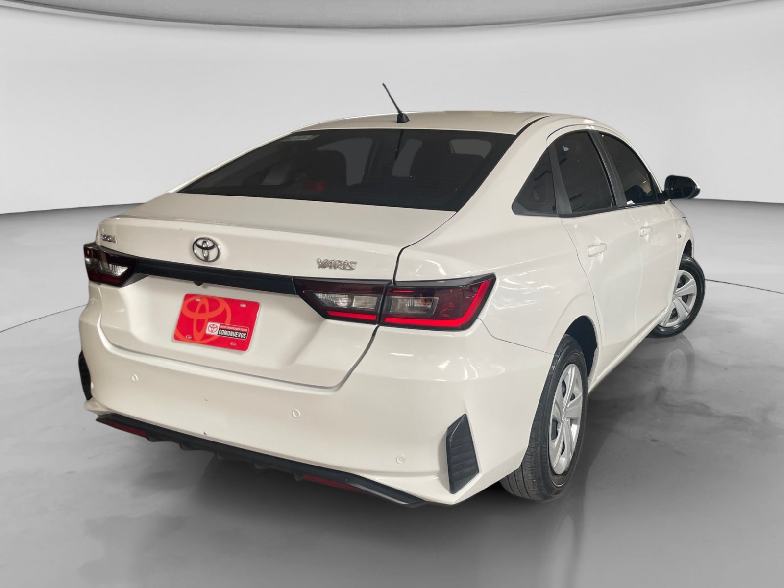 2023 Toyota YARIS BASE CVT