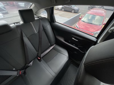 2024 Toyota YARIS S HI CVT