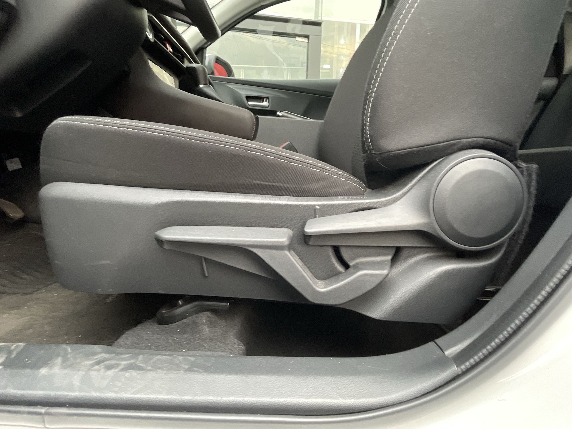 2024 Toyota YARIS S CVT