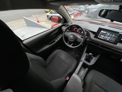 2023 Toyota YARIS BASE MT