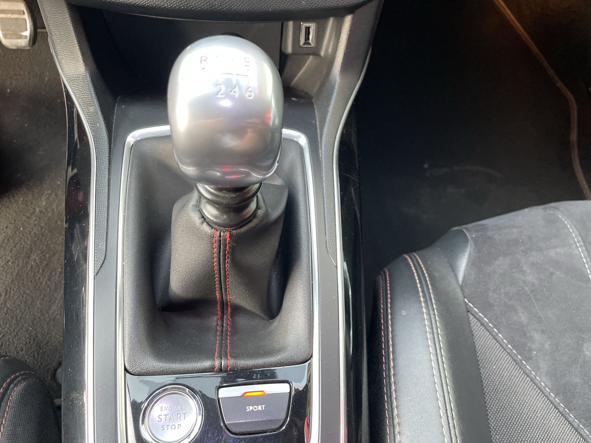 2021 PEUGEOT 308 GT BY PEUGEOT SPORT 5P 1.6THP 270HP MAN