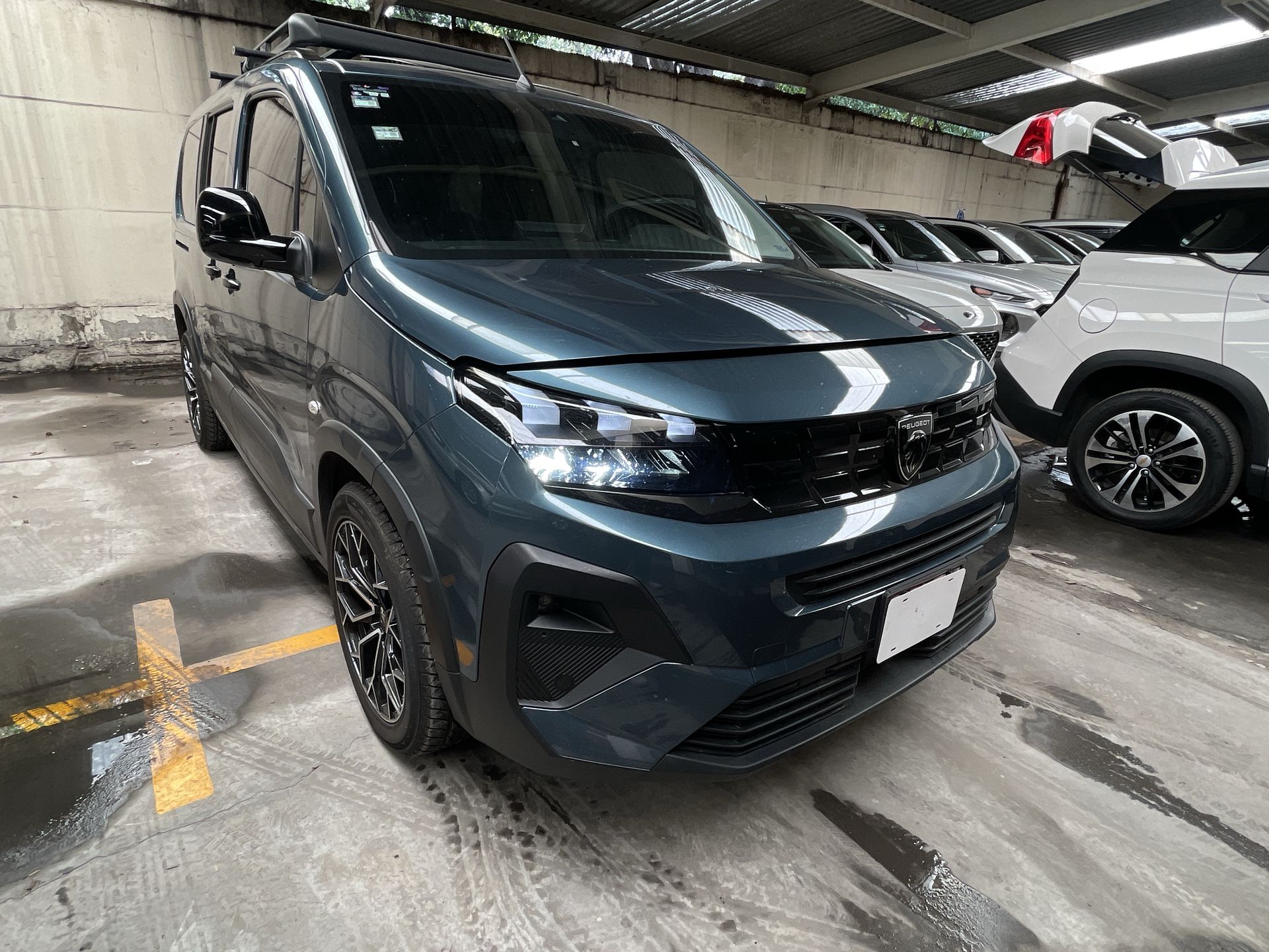 2026 PEUGEOT RIFTER FL ALLURE PACK MAN