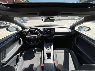 2024 CUPRA LEON LEÓN 300HP DSG