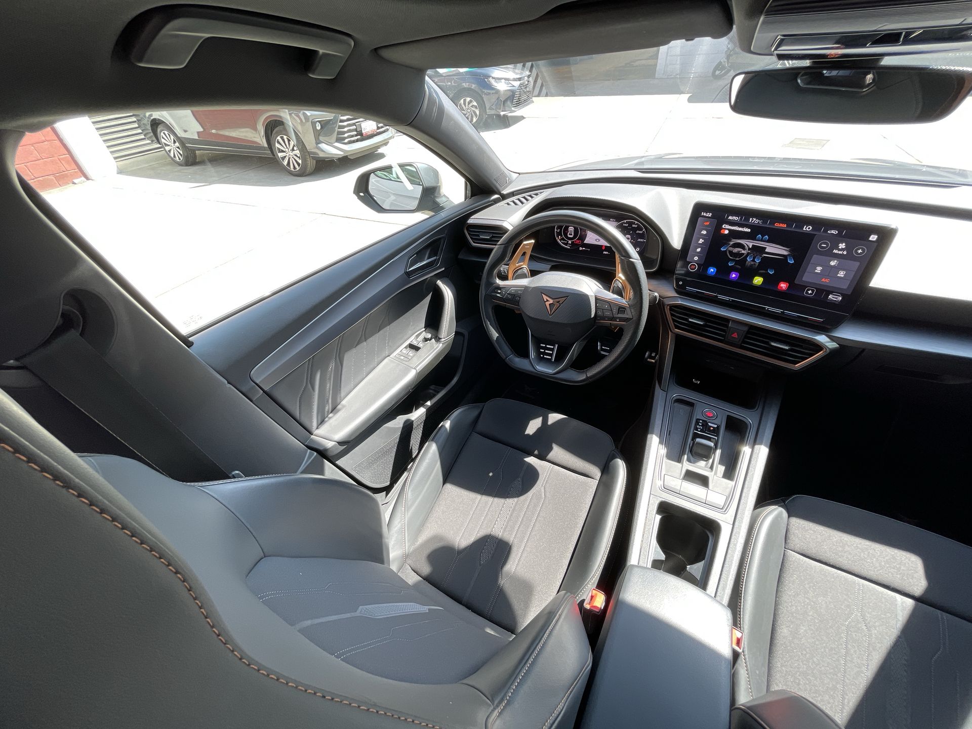 2024 CUPRA LEON LEÓN 300HP DSG