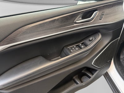 2023 Jeep GRAND CHEROKEE LIMITED V6 4X2
