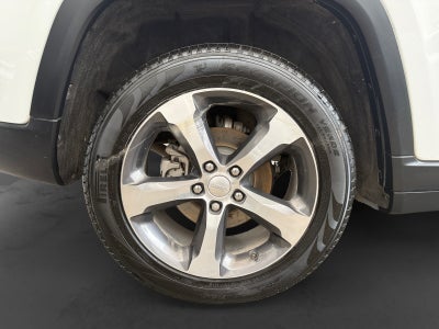 2023 Jeep GRAND CHEROKEE LIMITED V6 4X2