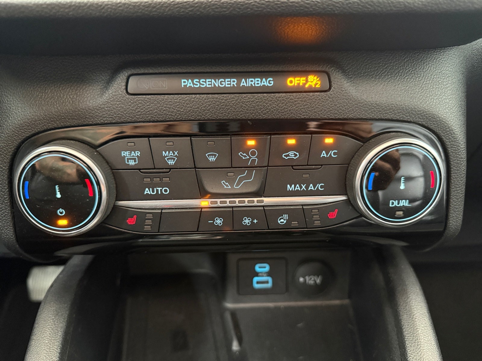 2022 Ford ESCAPE SEL LIMITED HEV