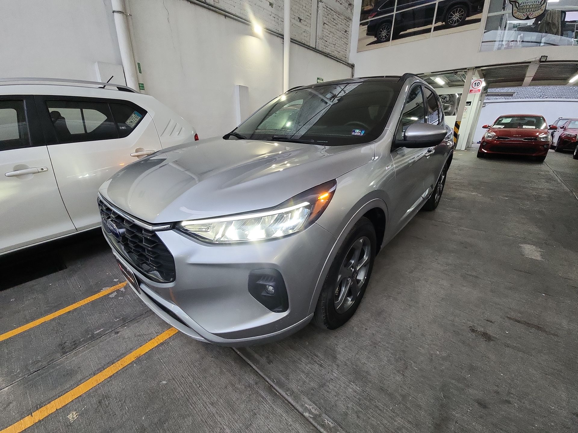 2023 Ford ESCAPE ST-LINE SELECT