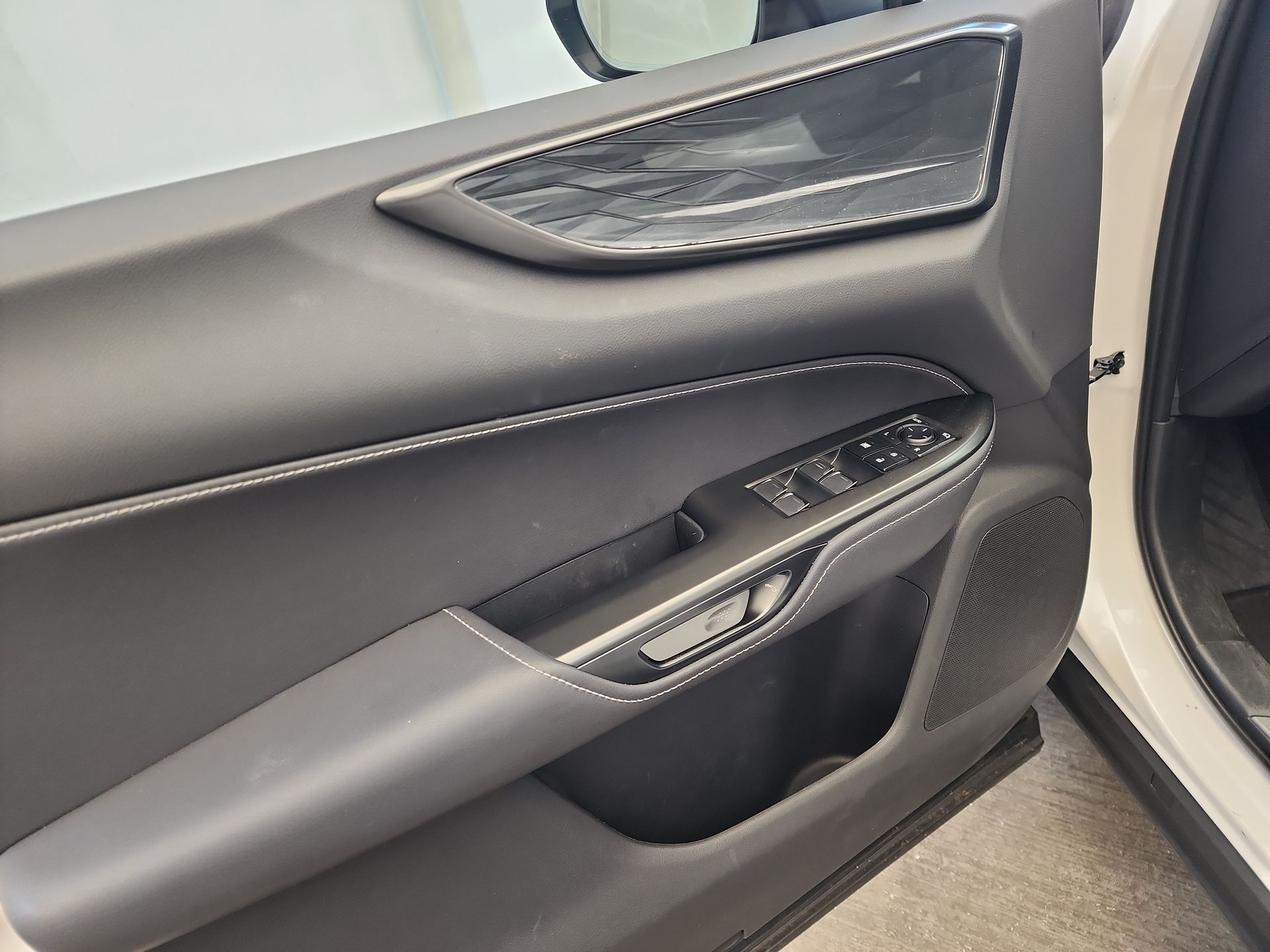 2025 Lexus LEXUS NX 250 AWD BASE
