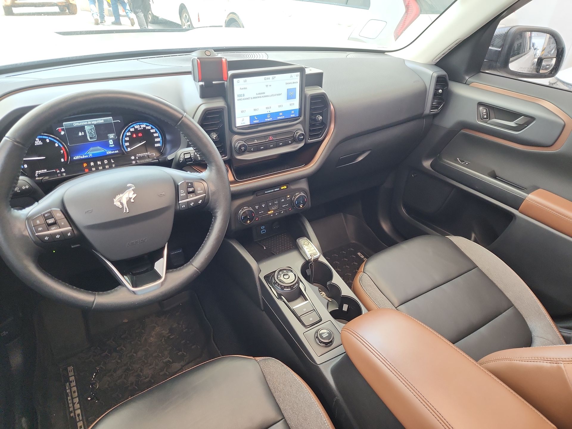 2022 Ford BRONCO OUTERBANKS