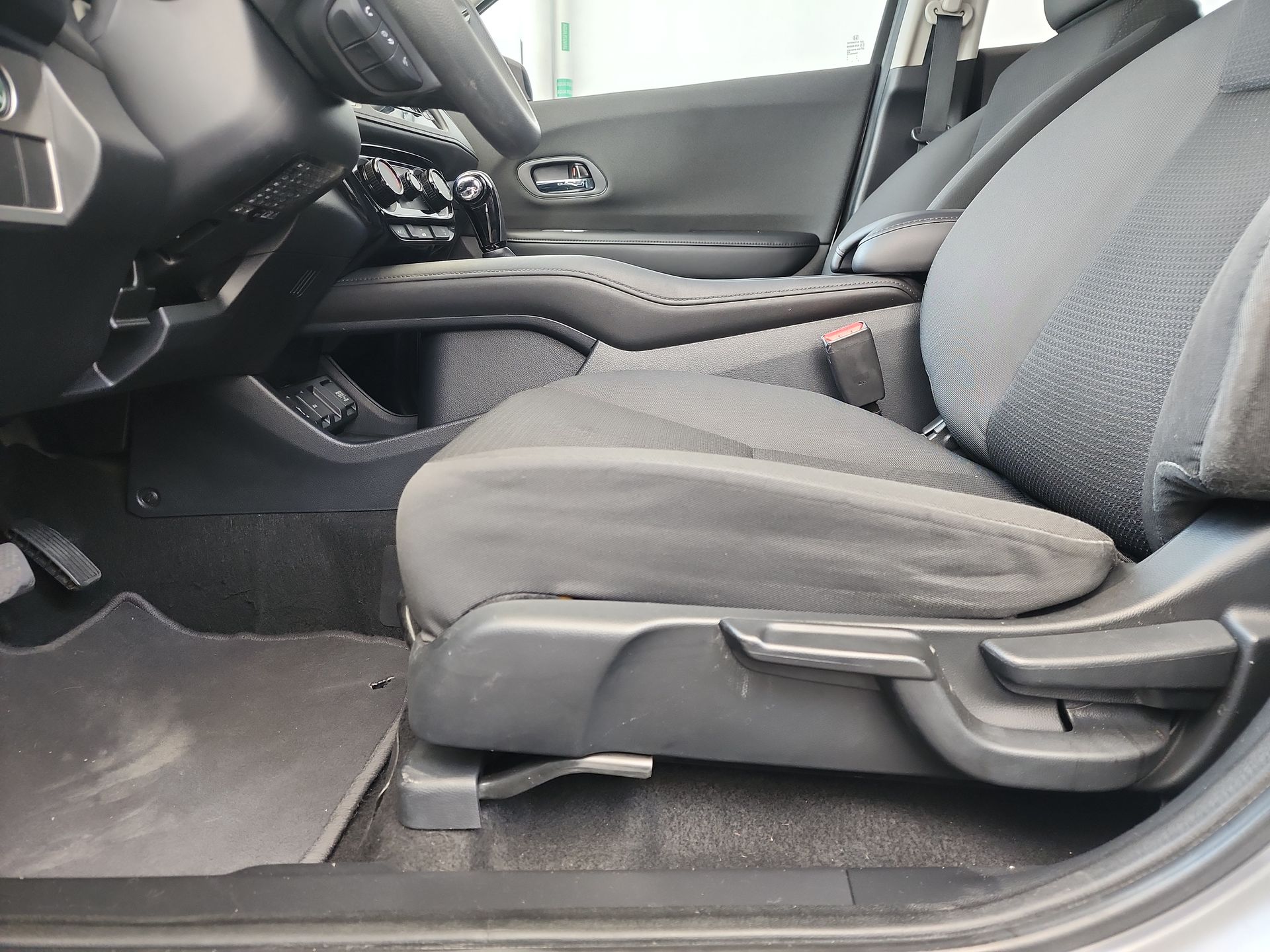 2020 Honda HR-V UNIQ CVT