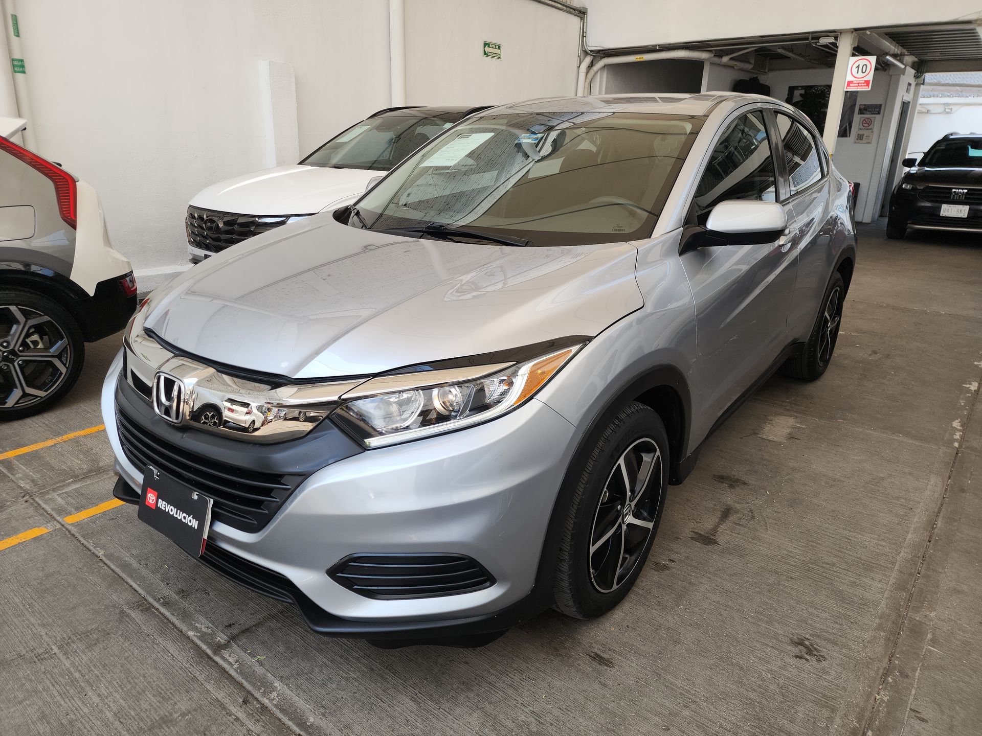 2020 Honda HR-V UNIQ CVT