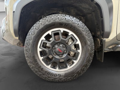 2026 Toyota TACOMA TRD OFF ROAD 4X4