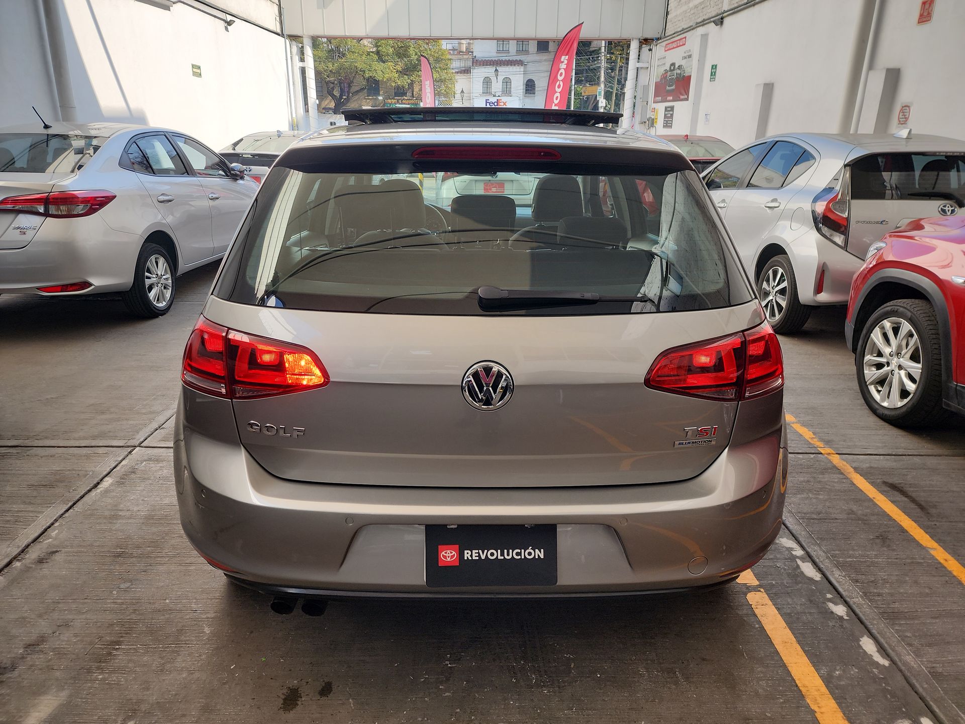 2017 Volkswagen GOLF HIGHLINE DSG ASISTENTE APARCAMIENTO