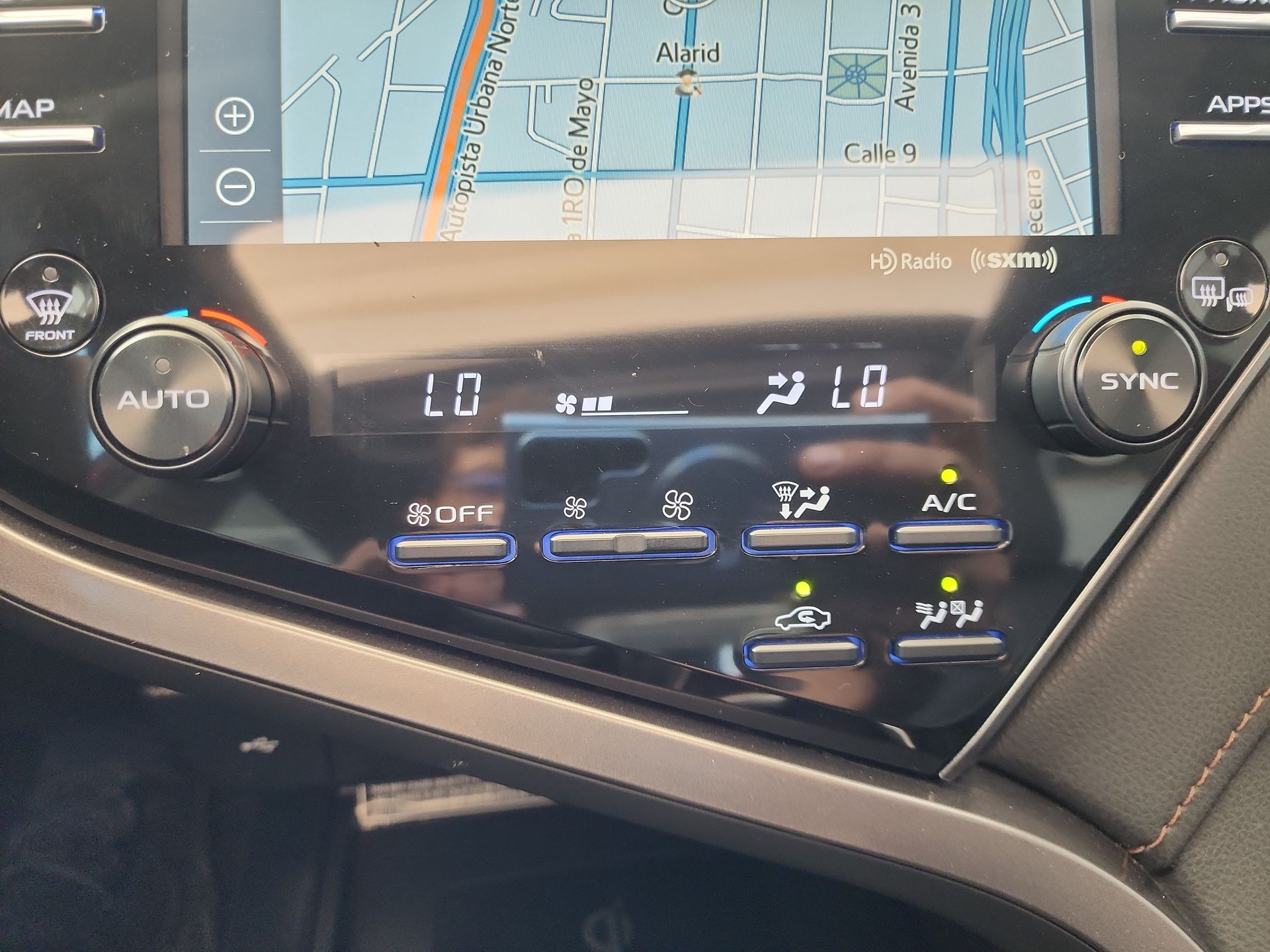 2020 Toyota CAMRY XLE NAVI HV