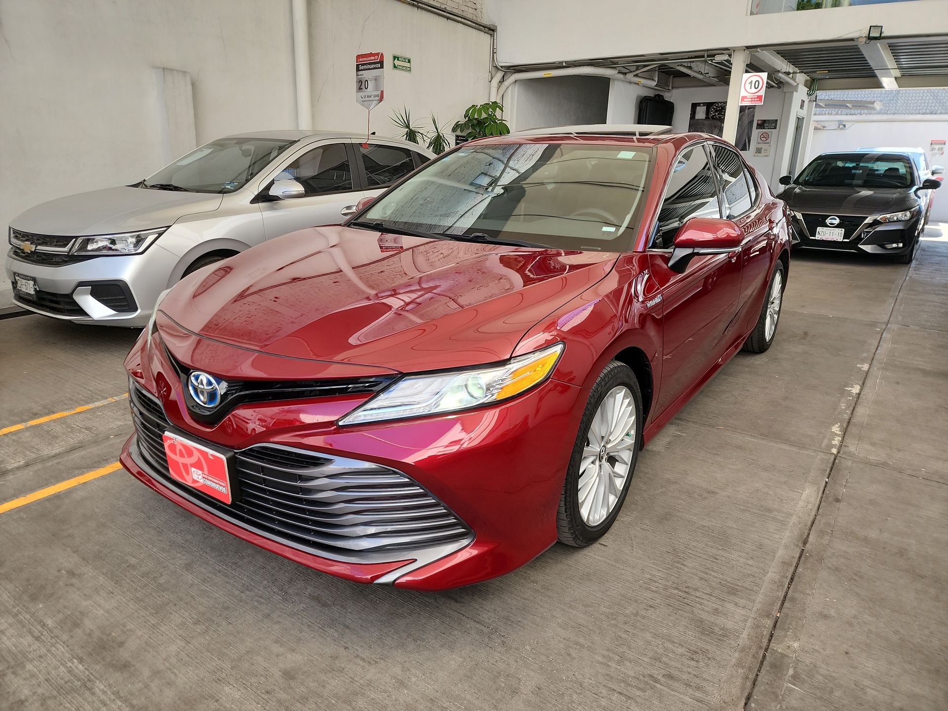 2020 Toyota CAMRY XLE NAVI HV