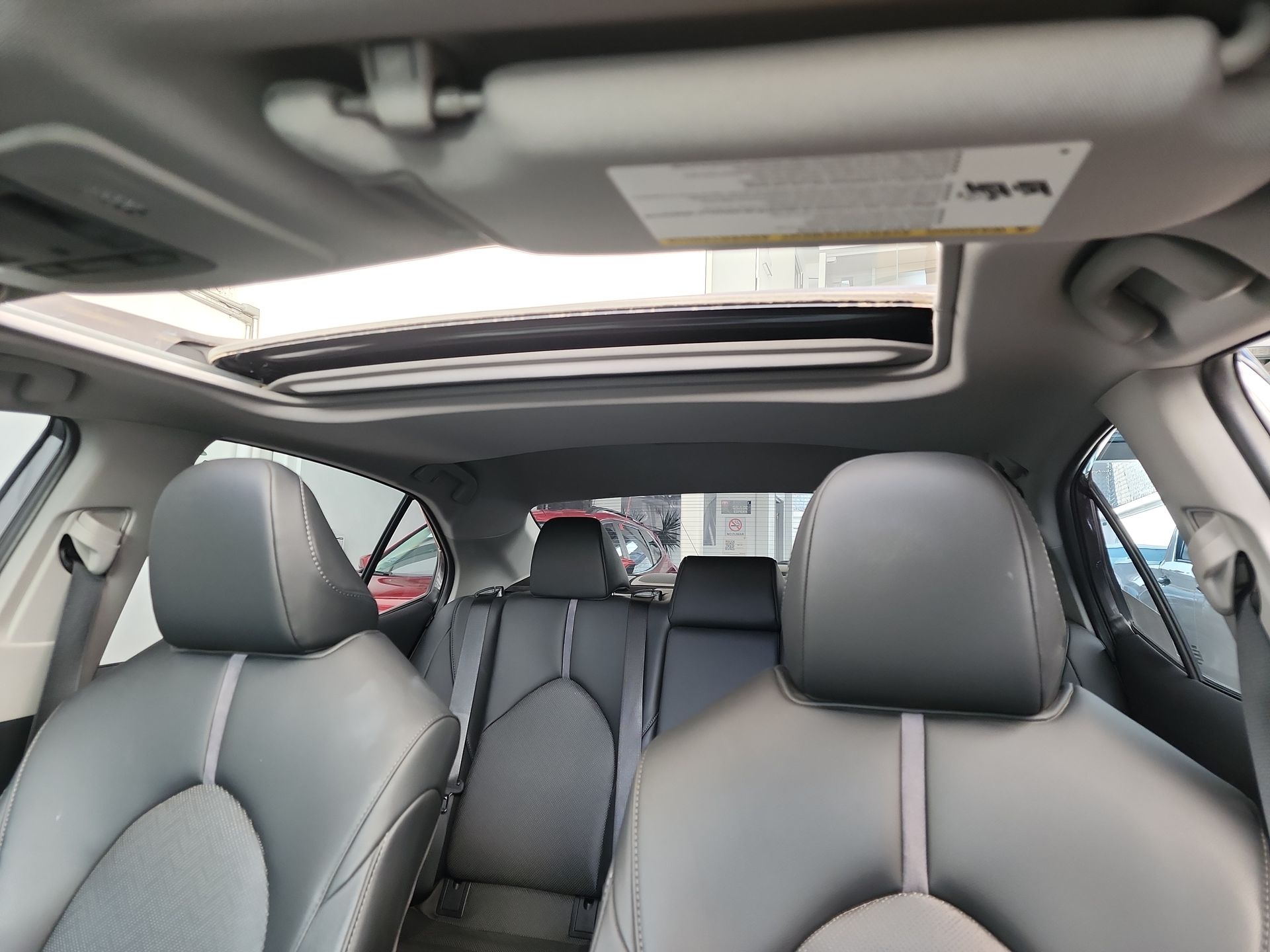 2024 Toyota CAMRY XLE HV