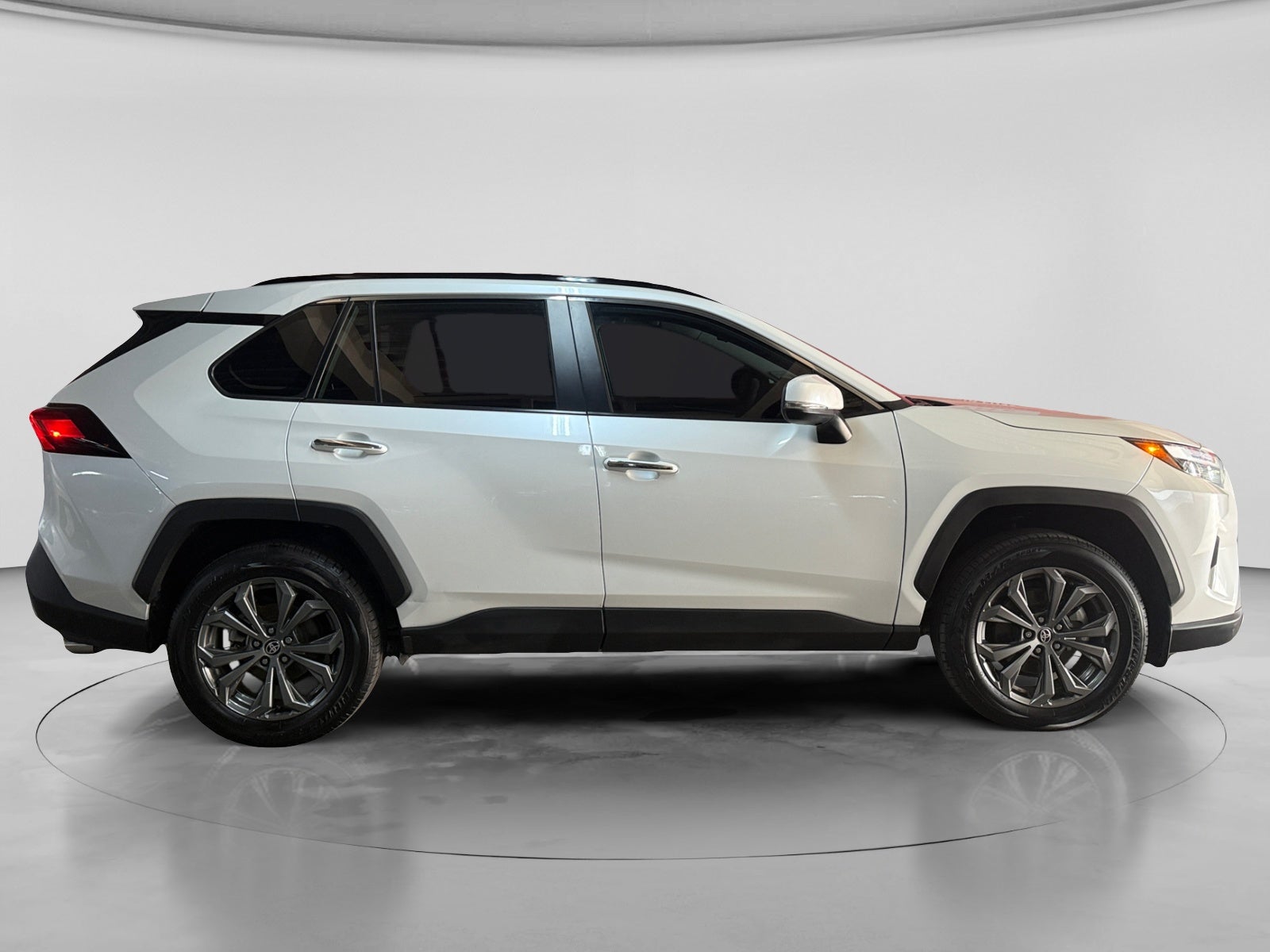 2024 Toyota RAV4 LIMITED HV