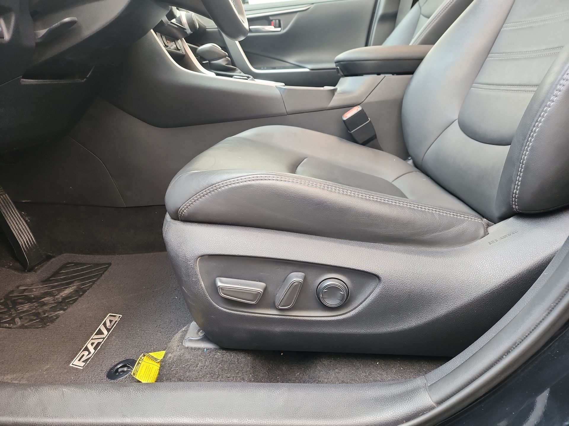 2021 Toyota RAV4 LIMITED HV