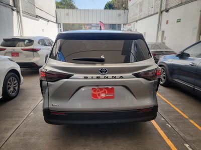 2025 Toyota SIENNA LE HEV