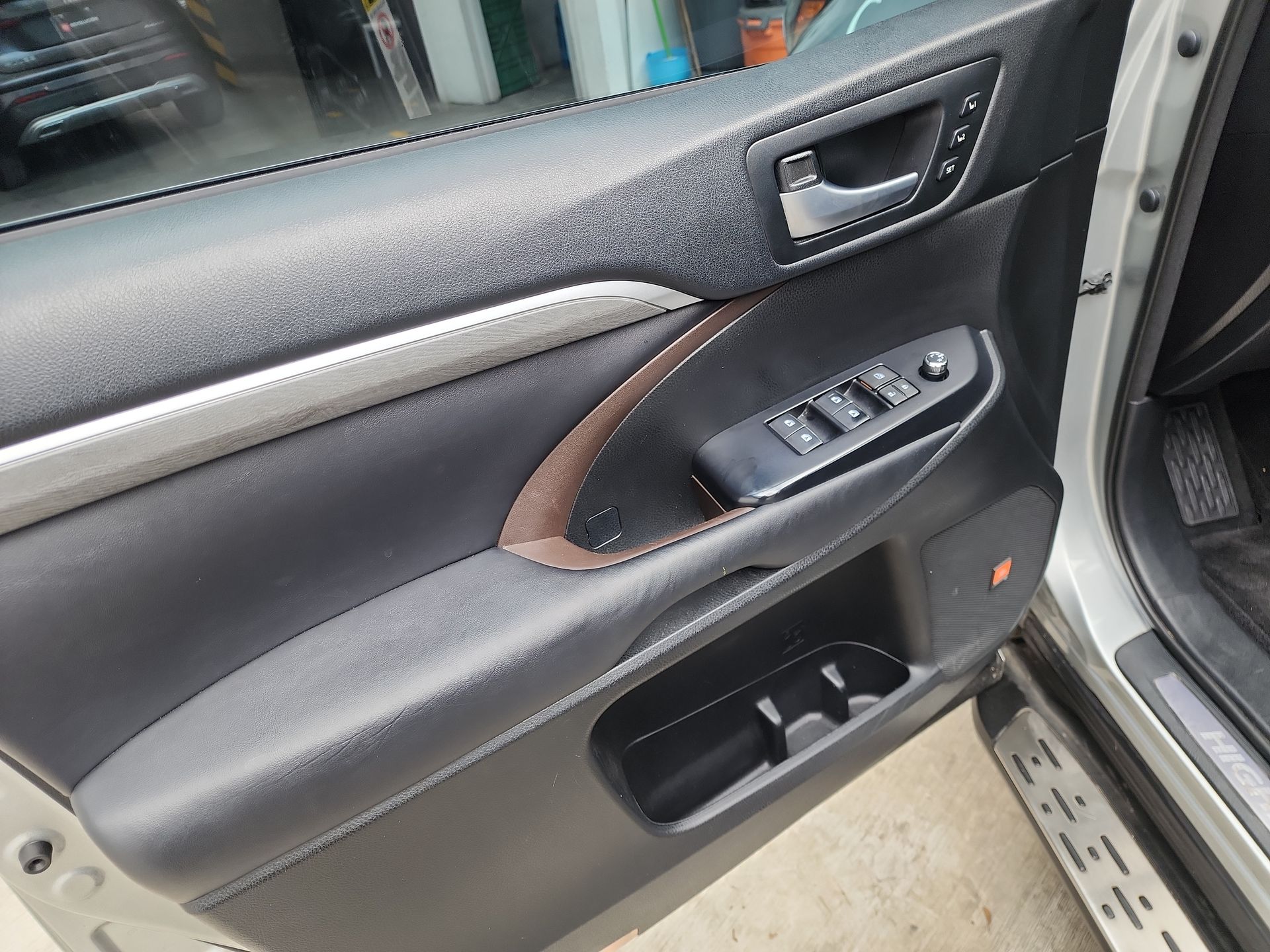 2018 Toyota HIGHLANDER 3.5 LIMITED PANORAMA ROOF AT