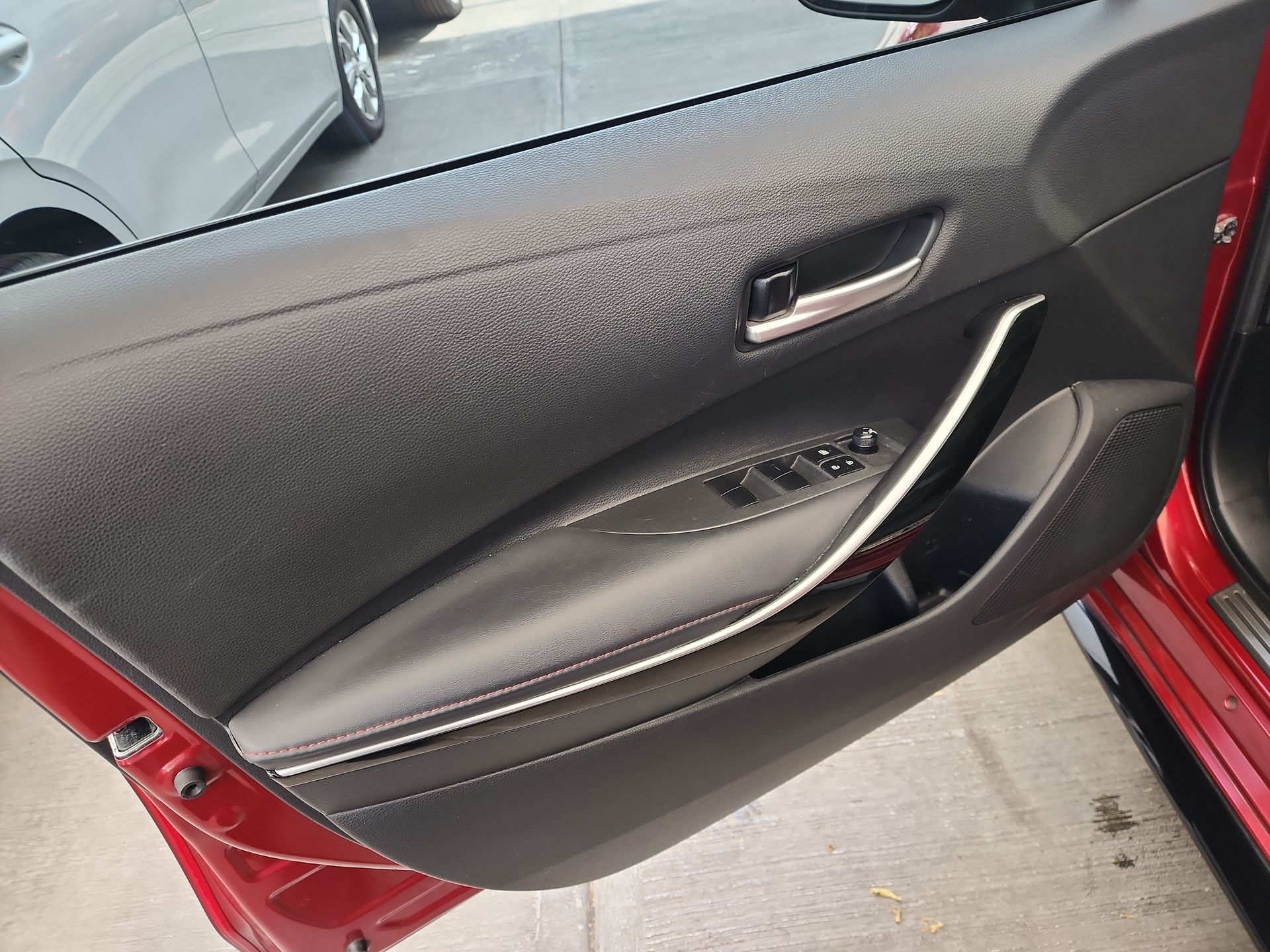 2023 Toyota COROLLA SE CVT