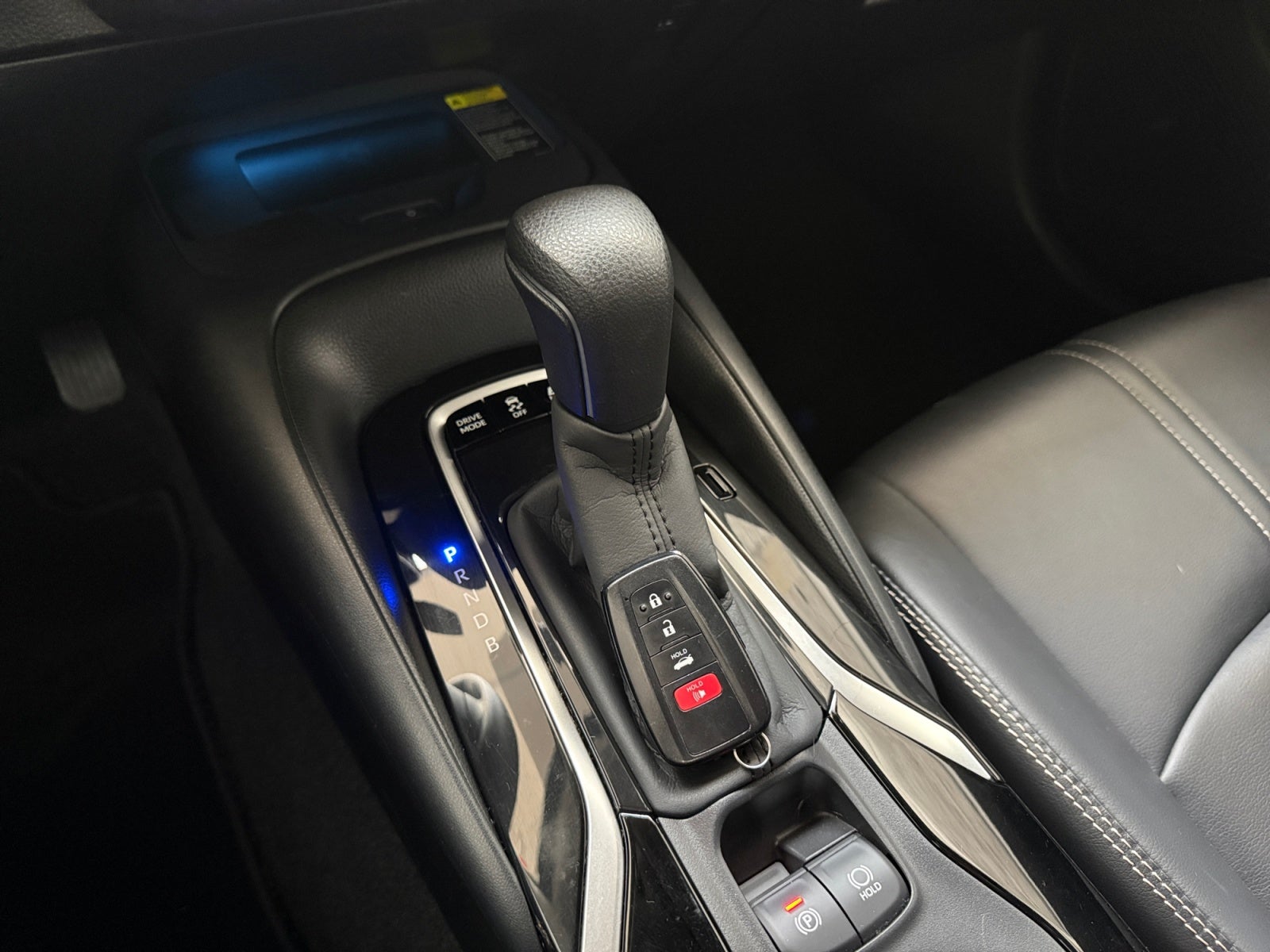 2022 Toyota COROLLA LE HV