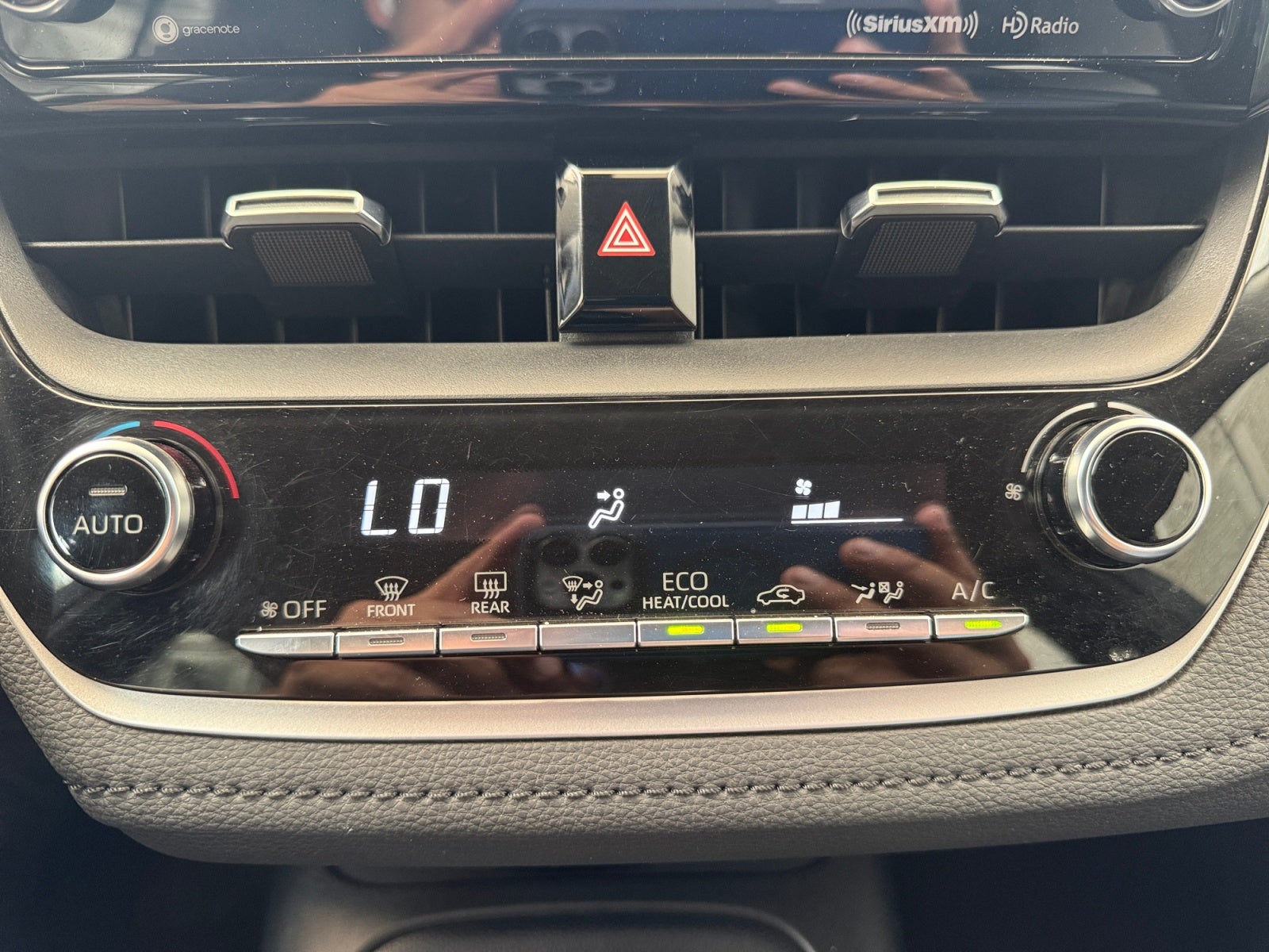 2022 Toyota COROLLA LE HV