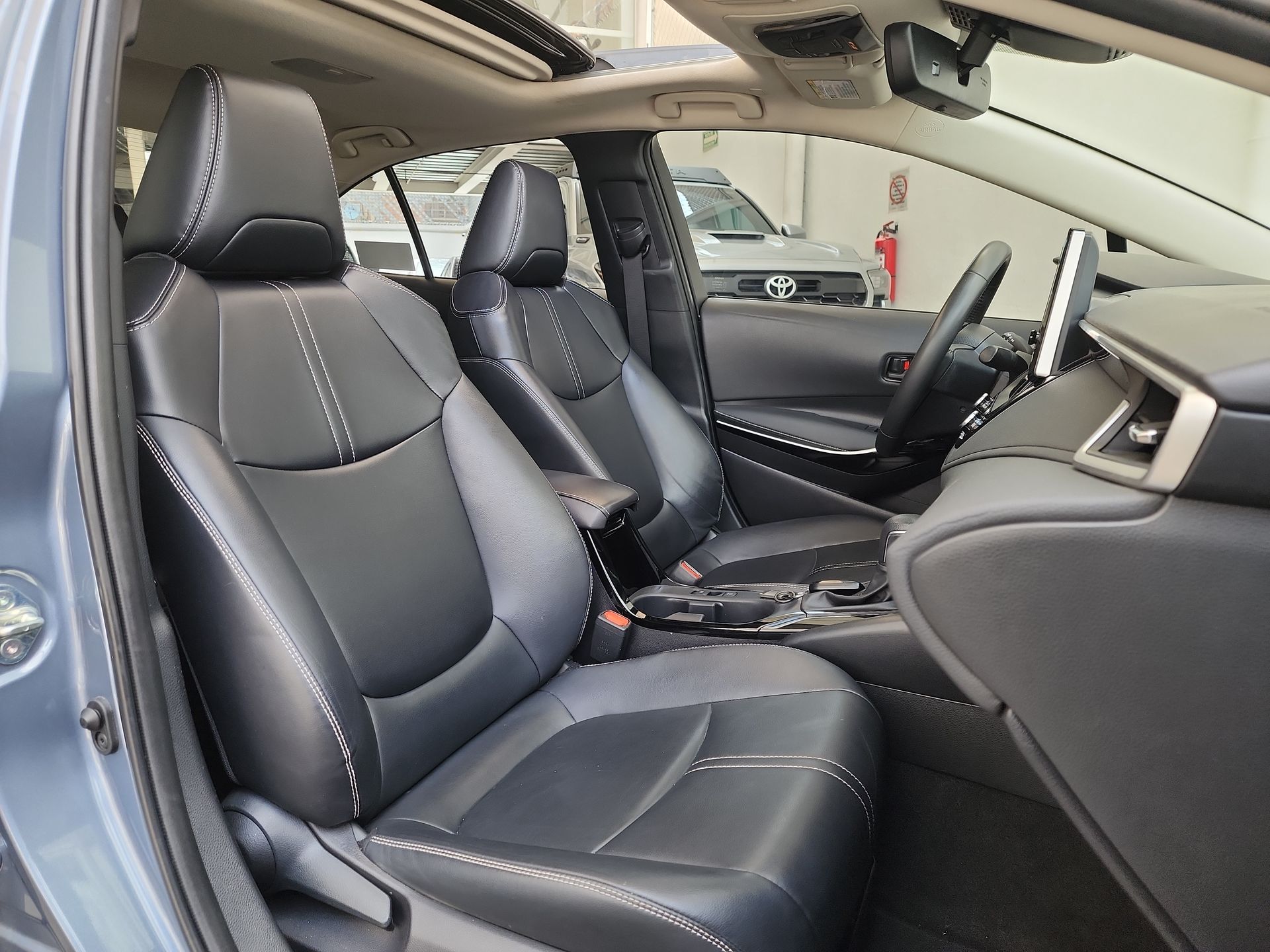 2023 Toyota COROLLA XLE HEV