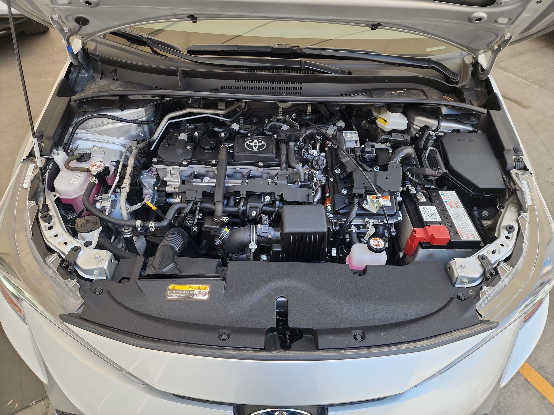 2025 Toyota COROLLA LE HEV