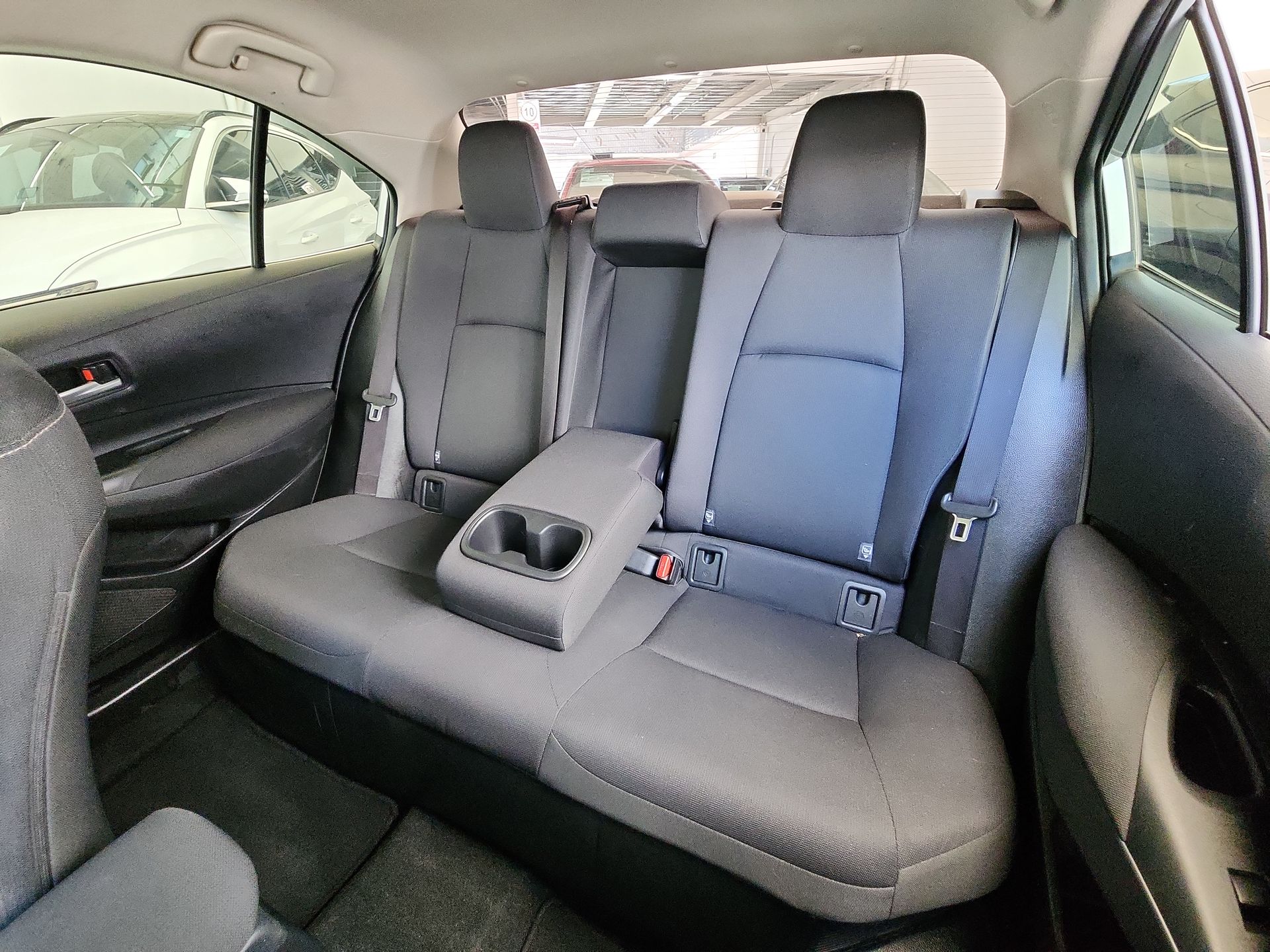 2025 Toyota COROLLA LE HEV