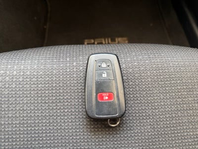 2022 Toyota PRIUS BASE BASE