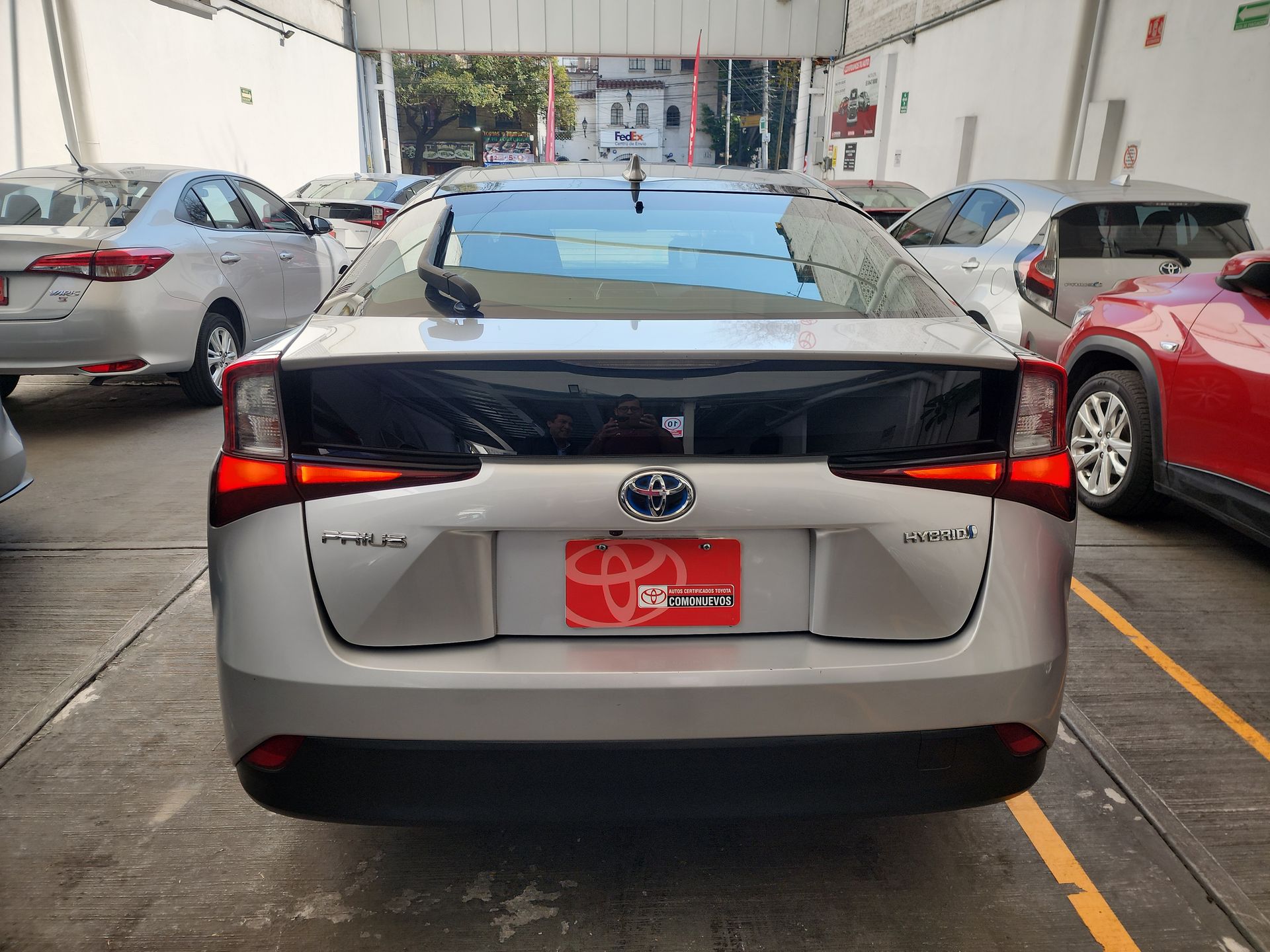 2020 Toyota PRIUS BASE