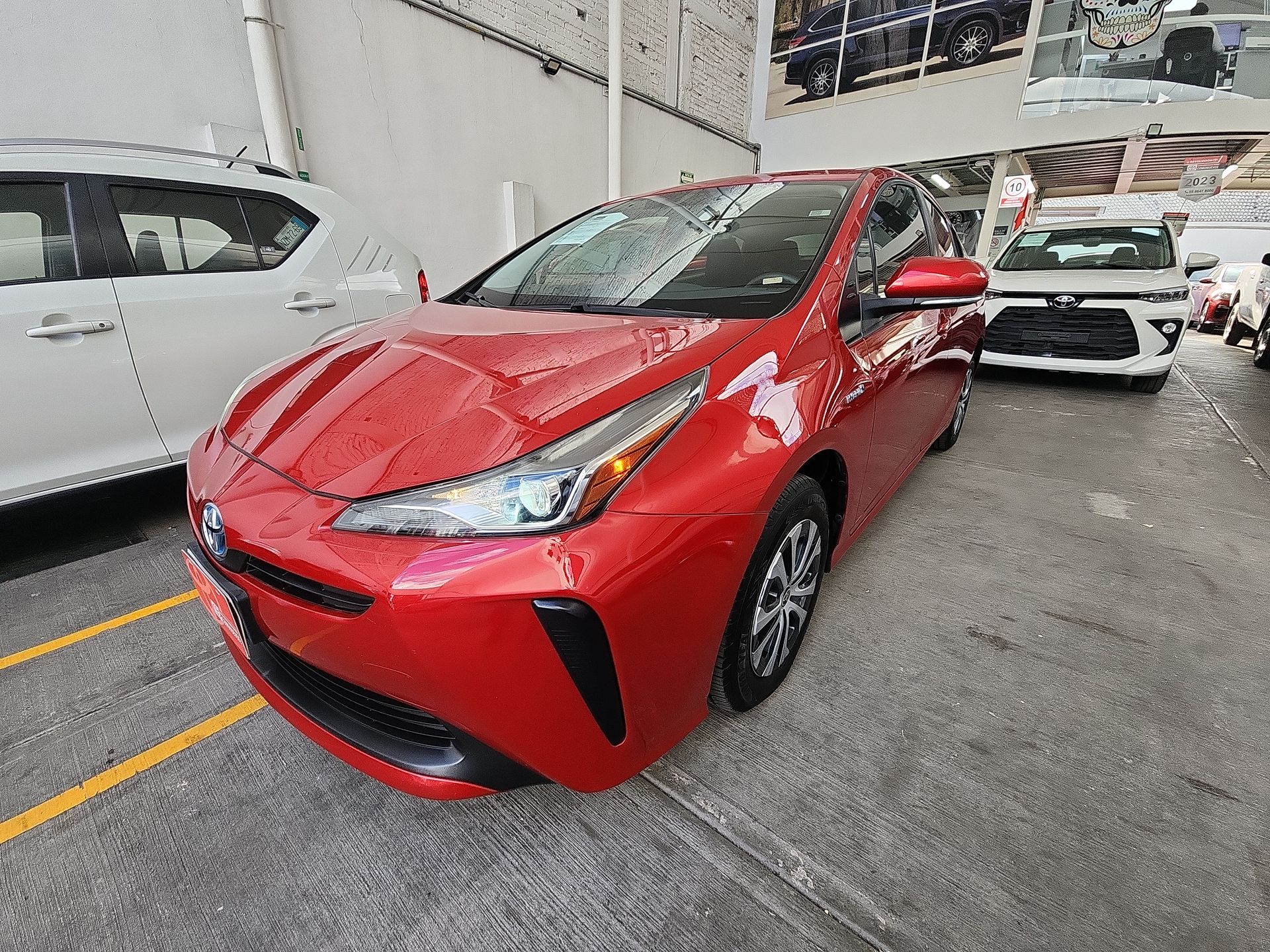 2020 Toyota PRIUS BASE