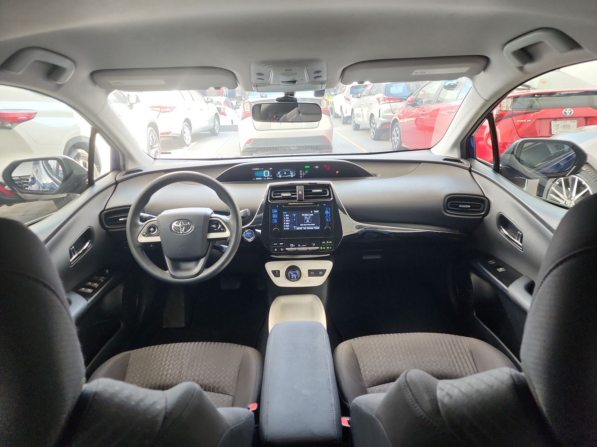 2016 Toyota PRIUS BASE CVT