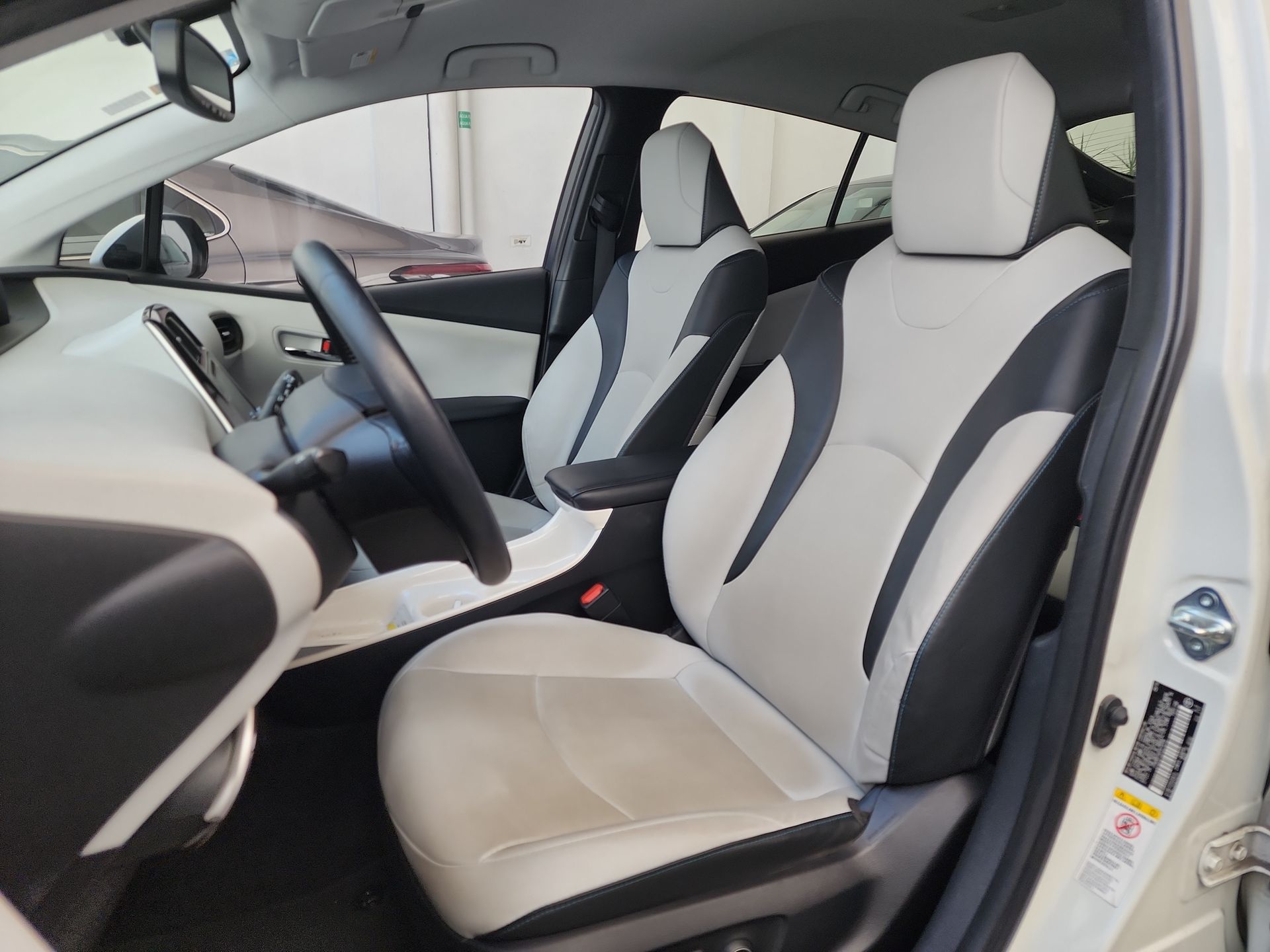 2016 Toyota PRIUS PREMIUM CVT