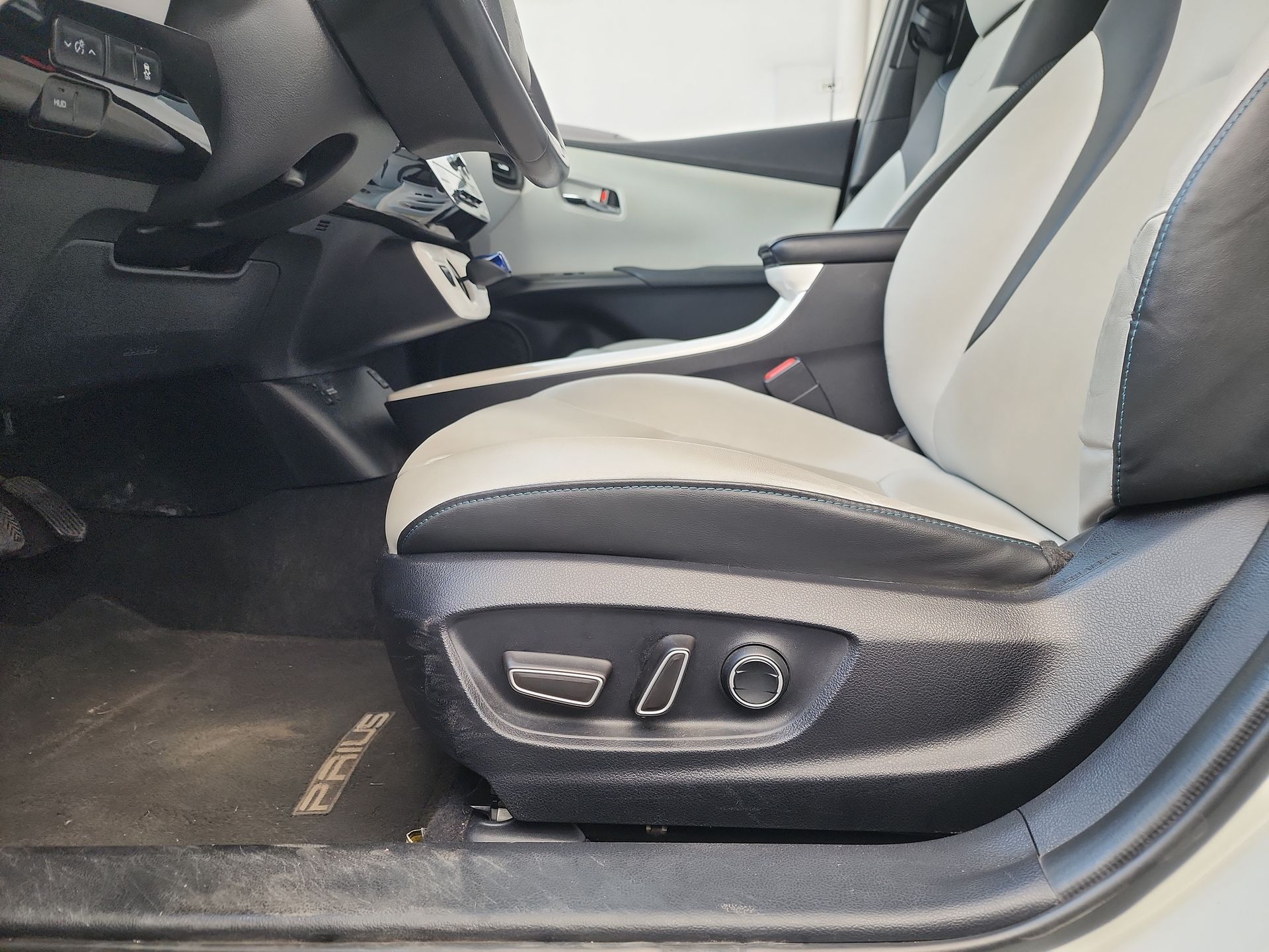 2016 Toyota PRIUS PREMIUM CVT